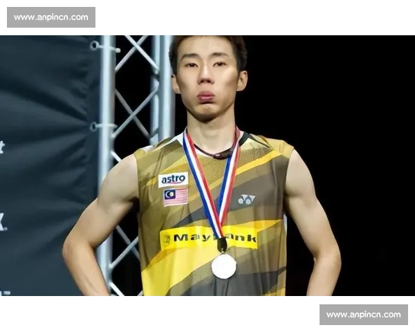 2015年李宗伟对阵谌龙巅峰对决回望羽坛两代传奇攻防与意志较量全景解析