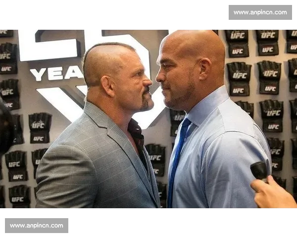 UFC冰人之战再起冠军对决与传奇对抗的力量碰撞全景解析 UFC冰人之战再起冠军对决与传奇对抗的力量碰撞全景解析